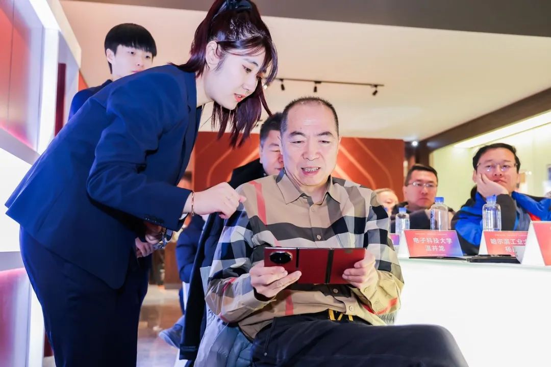 探索华为Mate系列的旗舰特性_华为mate系列理念_mate系列产品