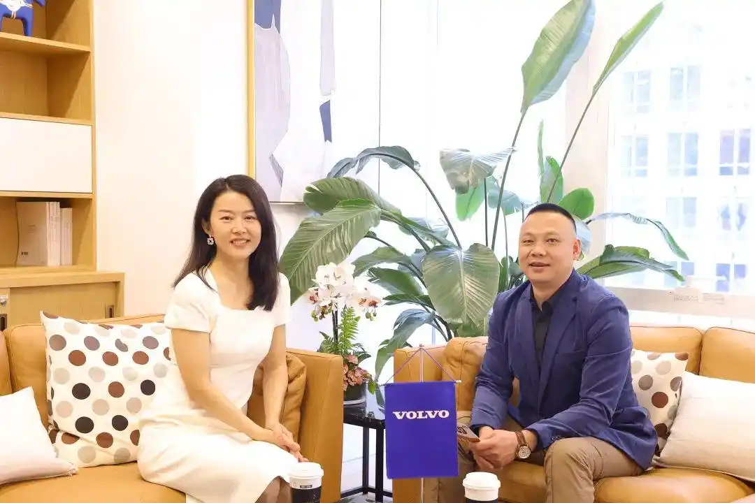 沃尔沃卡车中国副总裁李香与HRise创始人程海涛探讨员工多样性与女性职业发展