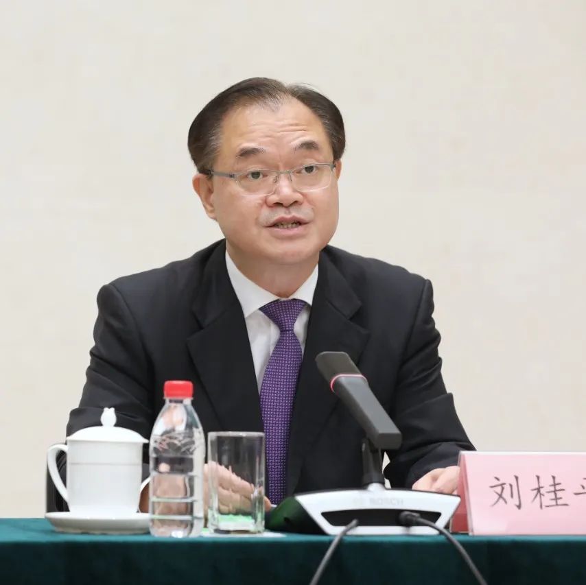 加密货币何去何从_分析加密货币市场的投资者教育现状：如何提高知识普及与理解_加密货币到底有什么用