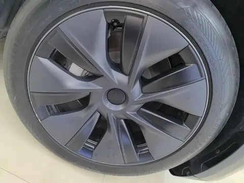 特斯拉Model Y如何满足家庭出行需求？_特斯拉用车_特斯拉家庭车