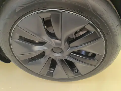 特斯拉家庭车_特斯拉用车_特斯拉Model Y如何满足家庭出行需求？