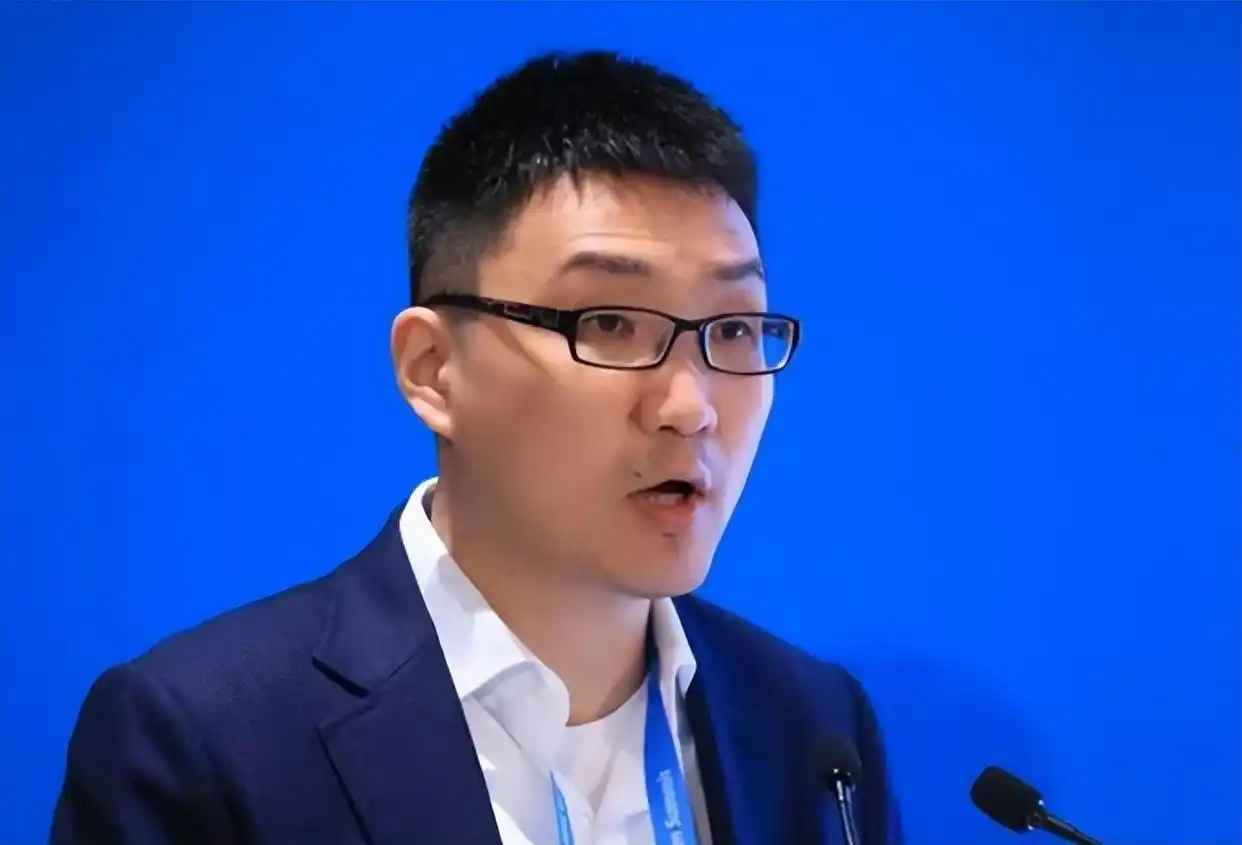 黄峥的人际网络与商业关系_人际关系网络是什么_人际关系网络营销