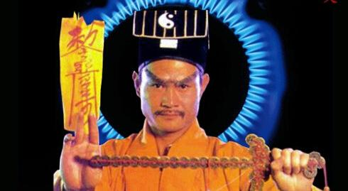 周润发电影大全全集英雄本色_周润发 - 以《赌神》、《英雄本色》而闻名，华语电影界的传奇人物。_周润发语录英雄本色