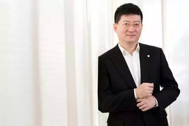 私人数字货币与央行数字货币_用数字货币购物违反_探讨数字货币如何重塑零售行业：提升消费者购物体验与业务模式