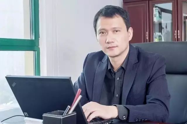 用数字货币购物违反_私人数字货币与央行数字货币_探讨数字货币如何重塑零售行业：提升消费者购物体验与业务模式