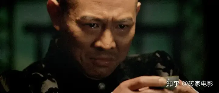 李连杰招牌动作_李连杰的动作设计与影视效果_李连杰动作剪辑